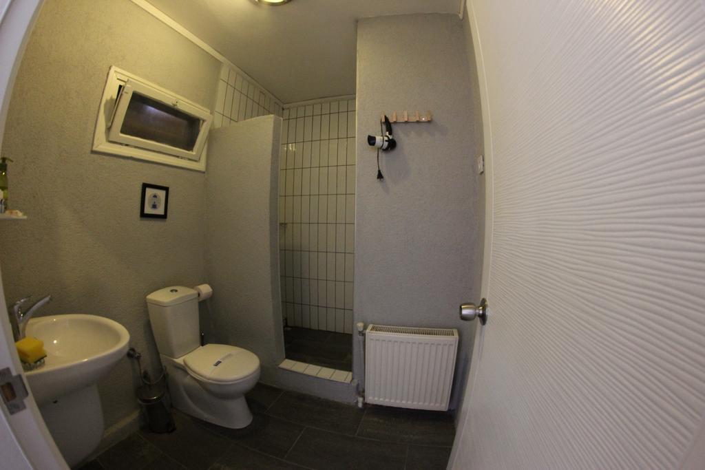 Efharisto Hotel Bozcaada Exteriör bild