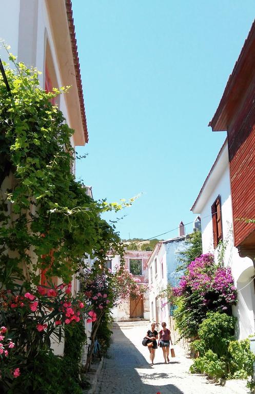 Efharisto Hotel Bozcaada Exteriör bild
